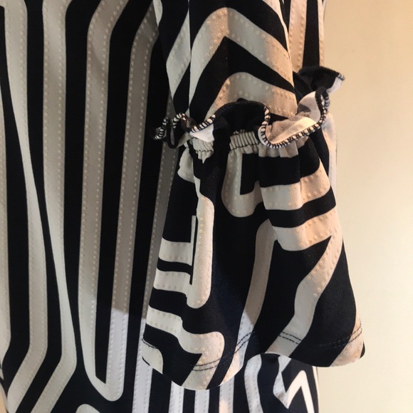 “HKR COLLECTIONS” Ruffle Short Sleeved Dress . - Picture 8 of 14